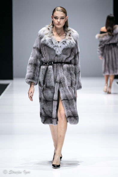 Полупальто из меха норки с английским воротником из рыси N-204-01