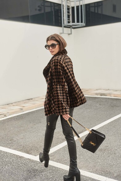 Куртка из меха стриженой норки с английским воротником, принт N-441-11