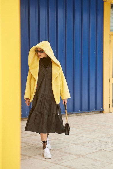 Куртка из меха стриженой норки с капюшоном N-445-07