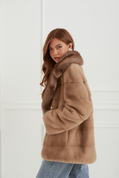 Жакет из меха стриженой норки с английским воротником из баргузинского соболя N-449-04