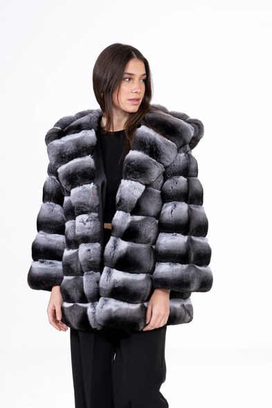 Куртка из меха шиншиллы с капюшоном H-505-07