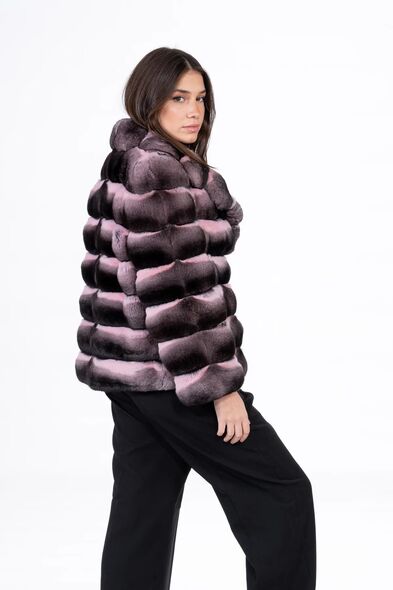 Куртка из меха шиншиллы с английским воротником H-511-06