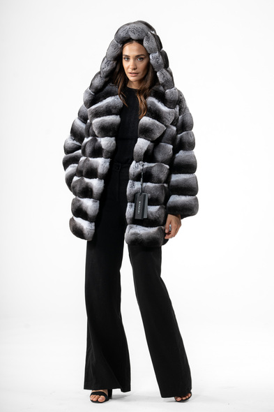 Полупальто из меха шиншиллы с капюшоном H-608-06