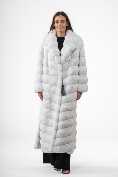 Пальто из меха шиншиллы с английским воротником H-612-01