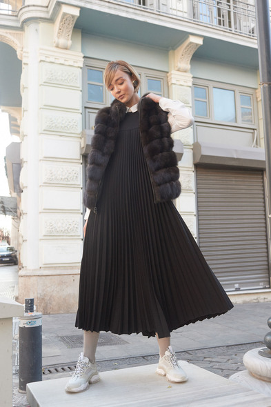 Жилет из меха баргузинского соболя двусторонний S-400-11