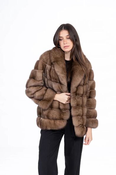 Куртка из меха баргузинского соболя с английским воротником S-522-02