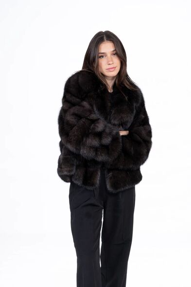 Куртка из меха баргузинского соболя с английским воротником S-531-06