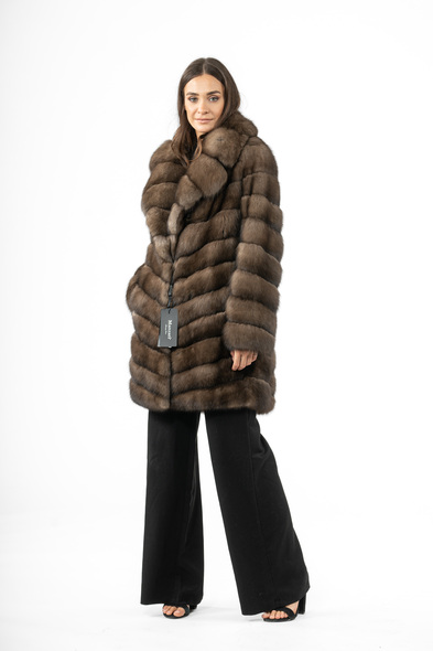 Полупальто из меха баргузинского соболя с английским воротником S-603-02