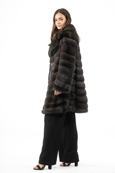 Полупальто из меха баргузинского соболя с английским воротником S-631-02